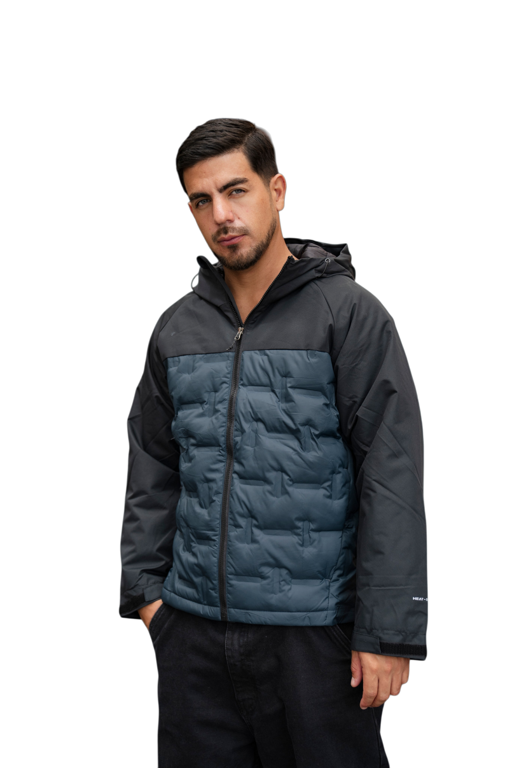Casaca impermeable azul y negro